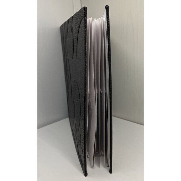 Disney Minnie Mouse The Main Attraction Collector Book Binder only NO pins - Picture 5 of 16